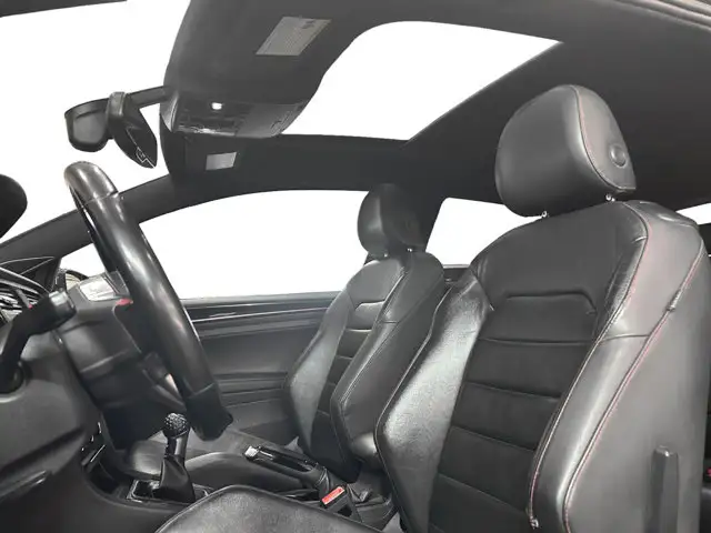 2015 Volkswagen Golf GTI / FWD - Photo 13