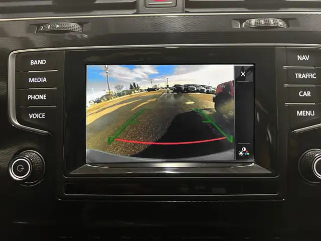 2015 Volkswagen Golf GTI / FWD - Photo 18