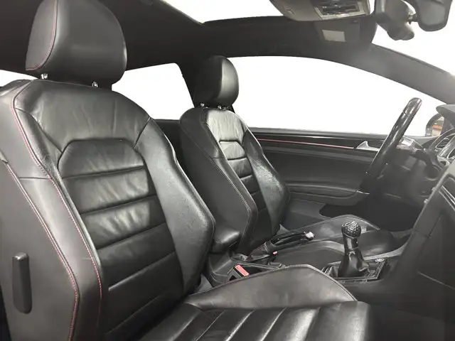 2015 Volkswagen Golf GTI / FWD - Photo 19