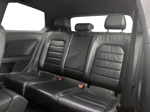 2015 Volkswagen Golf GTI / FWD - Photo 20