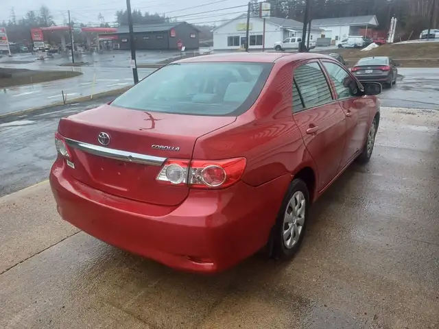 2012 Toyota Corolla - Photo 5