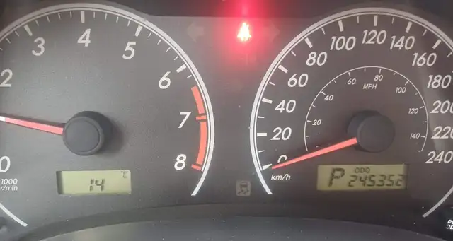 2012 Toyota Corolla - Photo 10