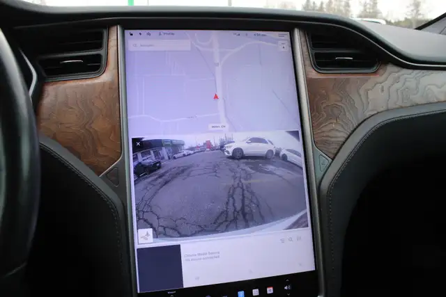 2020 Tesla Model S - Photo 20
