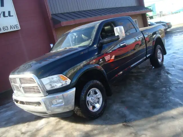 2011 Ram 3500 4x4 CREW CAB LARAMIE 6.7L DIESEL