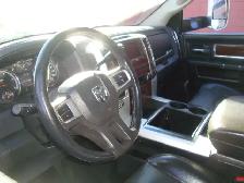 2011 Ram 3500 4x4 CREW CAB LARAMIE 6.7L DIESEL - Photo 5