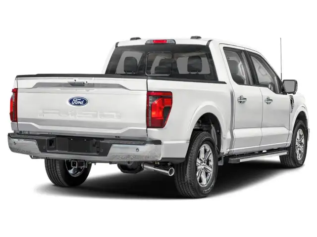 2026 Ford F-150 XLT - Photo 2