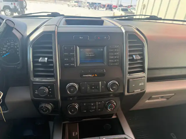 2017 Ford F-150 XLT SuperCrew 6.5-ft. Bed 4WD - Photo 13