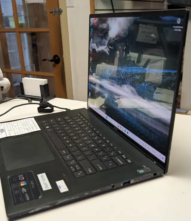 Laptop Acer Swift 16GB DDR5 Ryzen 7 6800u SSD 1 To NVMe OLED - Photo 3