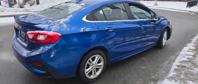Chevrolet cruze LT 2017 - Photo 3