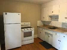 Old South one bedroom upper unit, great location!