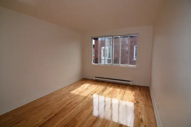 Côte-Saint-Luc - 4½, frigo   four inclus, dispo Avril/Mai ! - Photo 2