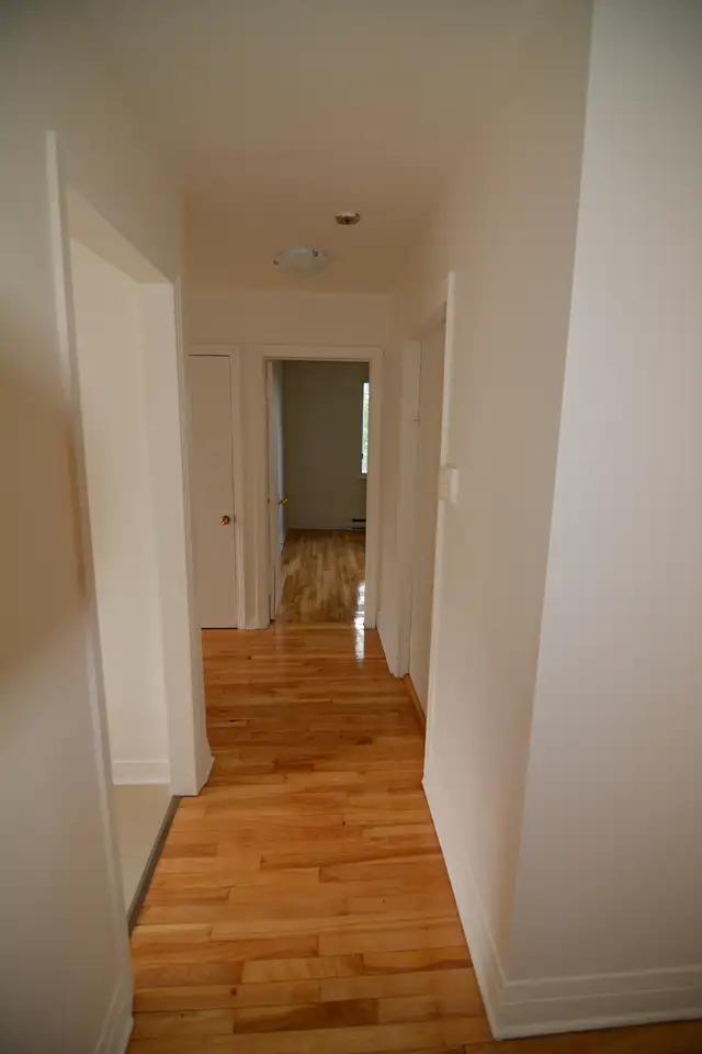 Côte-Saint-Luc - 4½, frigo   four inclus, dispo Avril/Mai ! - Photo 4