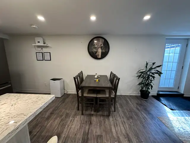 Female Student Rooms Oshawa | All-Inclusive | New - Photo 4