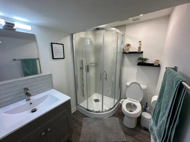 Female Student Rooms Oshawa | All-Inclusive | New - Photo 9