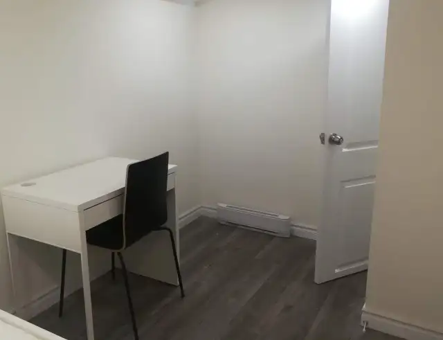 @ Bloor, Christie TTC, Private Basement room to rent-2Min to TTC