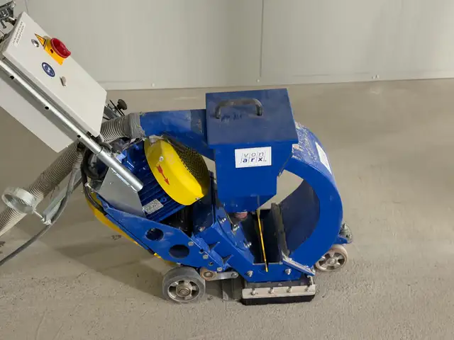 Helper need - part/ full time.  No experience needed - Photo 4