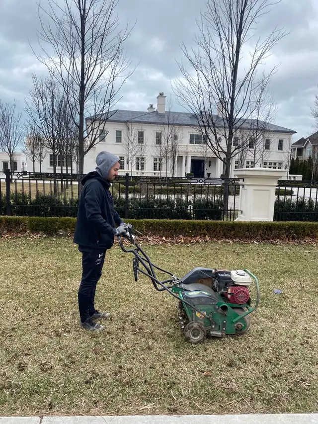 Hiring Labour $150-225 per day! - Photo 2