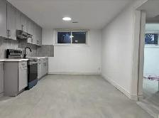 2 bedroom basement apt at Lawrence/Markham available now