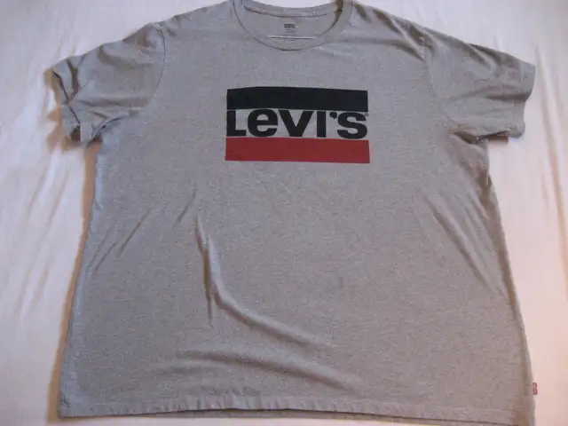 Mens vintage Levi's t shirt XXL