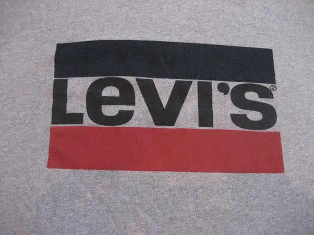 Mens vintage Levi's t shirt XXL - Photo 2