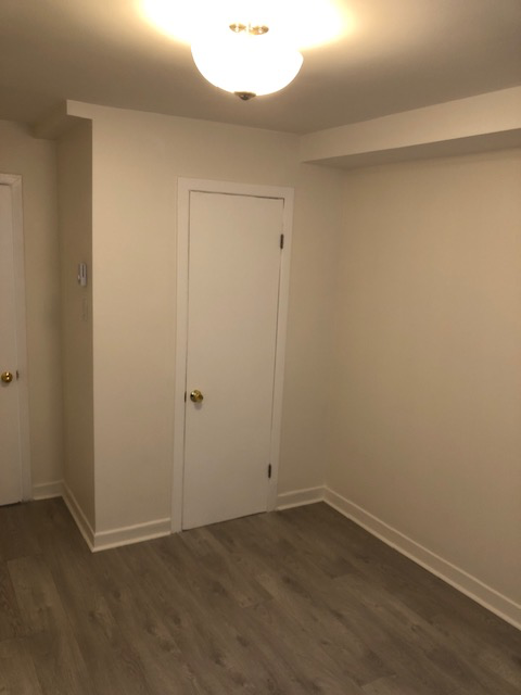 Renovated 3.5 Basement Apt /Apt. rénové  sous-sol de 3.5 pièces - Photo 5