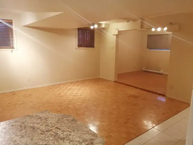 31/2 basement apartment chomedey heat, electric incl - Photo 9