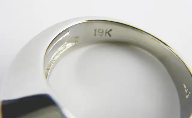 19KT W/Gold 0.64CT(TW) Solitary Diamond Ring. Naturally Mined! - Photo 3