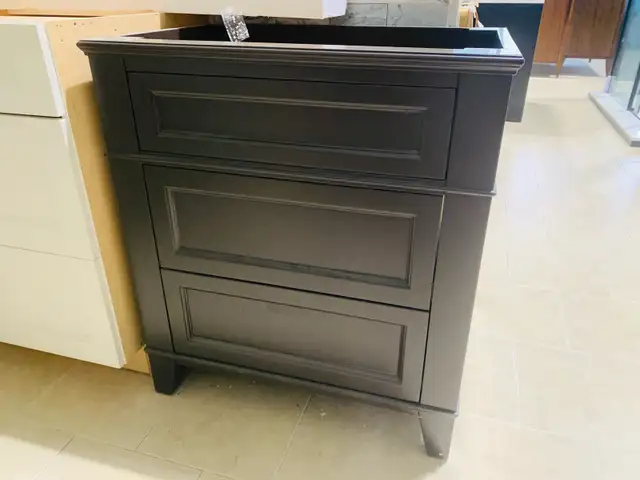 Bath & Home Design - Photo 3