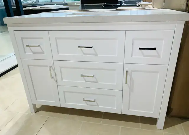 Bath & Home Design - Photo 9