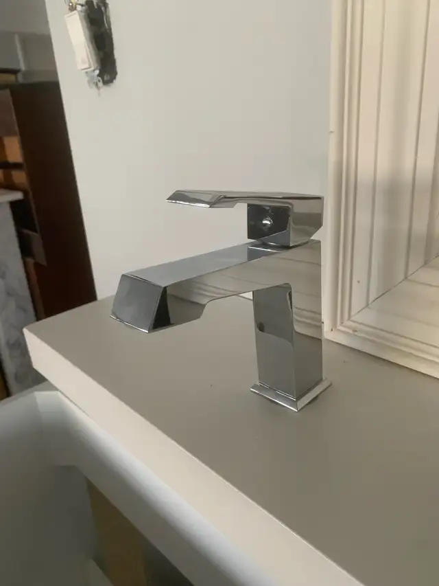 Bath & Home Design - Photo 10