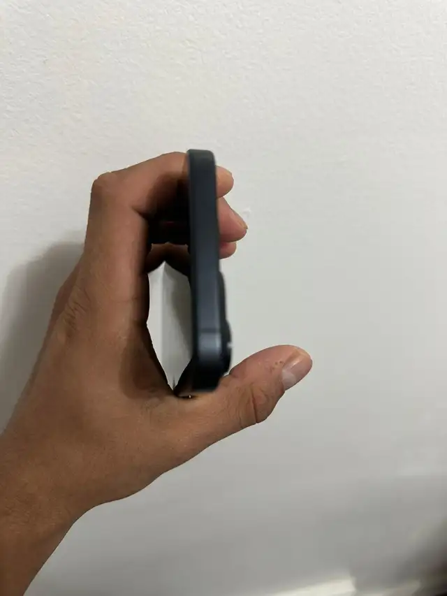 iPhone 15 128GB 89% batteryAirPods/Fast Charger Set/Delivery - Photo 4