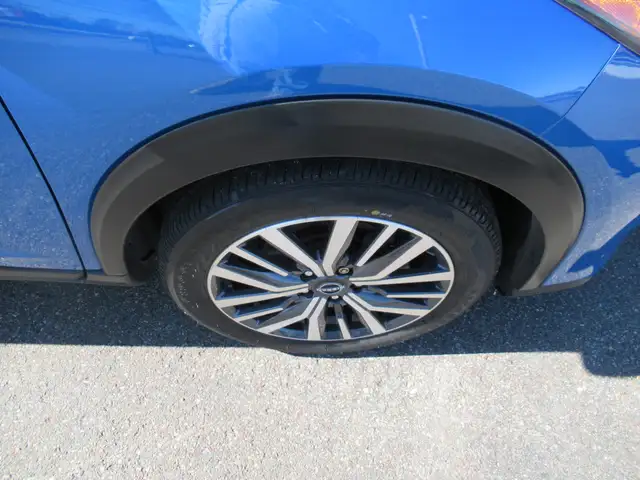 2024 Nissan Kicks SV Off Lease | Heated Seats | Heated Steering - Photo 5