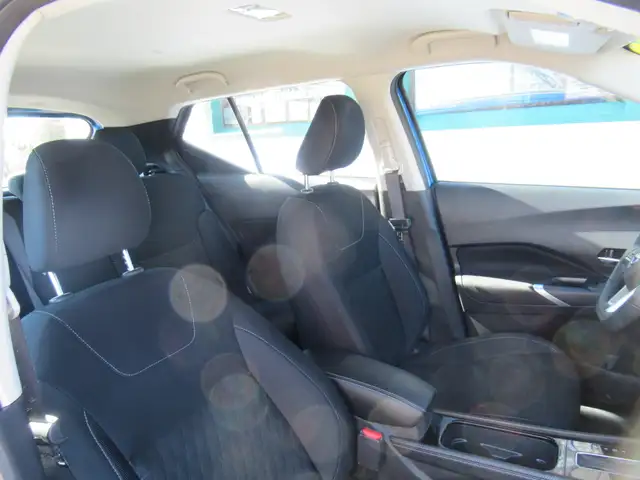 2024 Nissan Kicks SV Off Lease | Heated Seats | Heated Steering - Photo 8