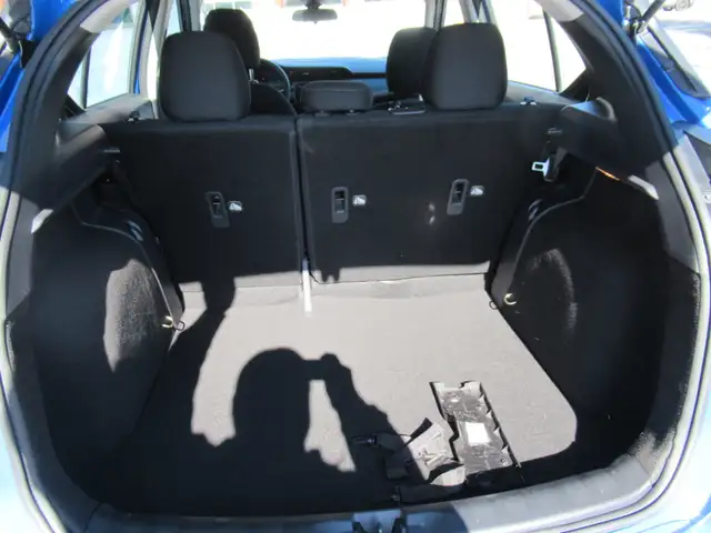 2024 Nissan Kicks SV Off Lease | Heated Seats | Heated Steering - Photo 12