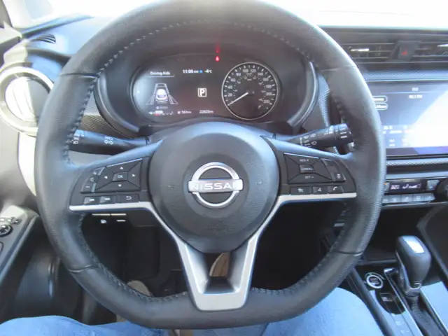2024 Nissan Kicks SV Off Lease | Heated Seats | Heated Steering - Photo 19
