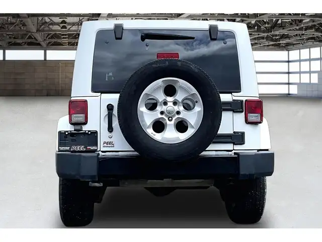 2014 Jeep WRANGLER UNLIMITED Polar Edition | Heated Leather | AS - Photo 4