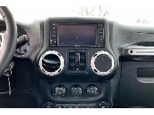 2014 Jeep WRANGLER UNLIMITED Polar Edition | Heated Leather | AS - Photo 6