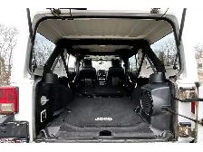 2014 Jeep WRANGLER UNLIMITED Polar Edition | Heated Leather | AS - Photo 28
