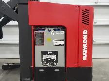 Electric Forklift - Photo 5