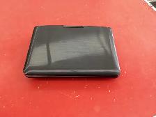 Lecteur DVD portatif 9"
