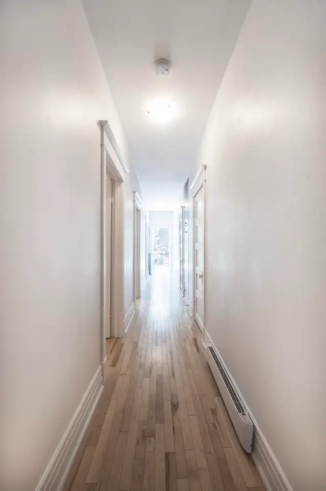 Beau Grand 5 ½, Ville-Marie, à 5 min. pieds du métro Frontenac - Photo 7