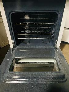 Frigidaire 24' Electric Range, - Photo 2