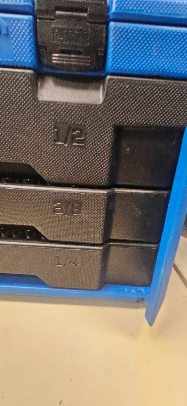 Mastercraft Socket Set - Photo 5