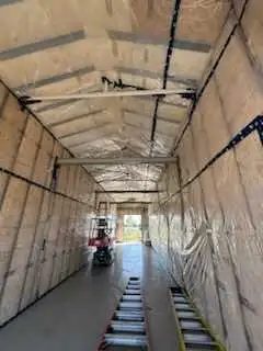 experienced workers needed - Photo 4