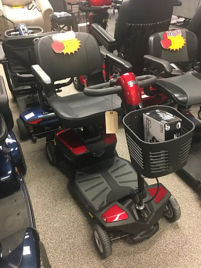Refurbished Equipment at SUPERIOR Home Health Care - Photo 4