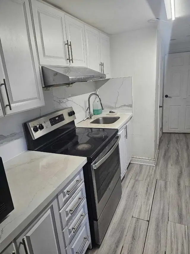 Sharing Room for rent in Scarborough - Photo 2