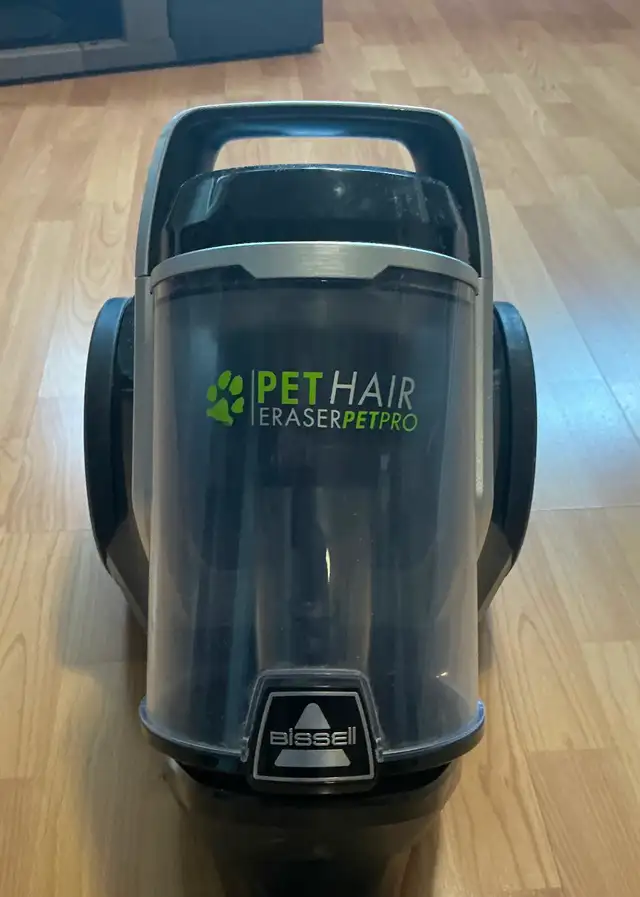 Vacuum Cleaner - Photo 2