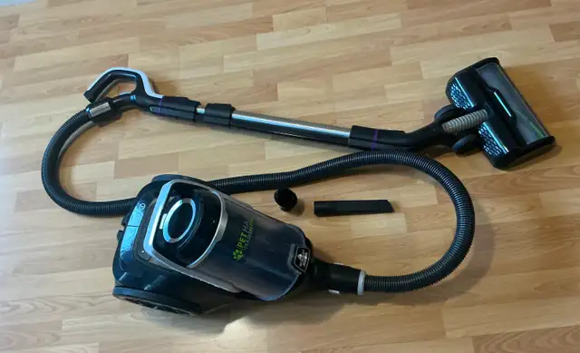 Vacuum Cleaner - Photo 3