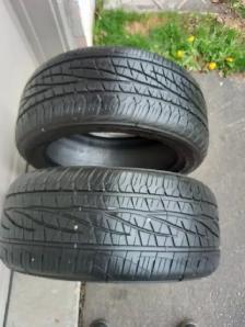 2 tires KELLY 235/45/R17 all season.