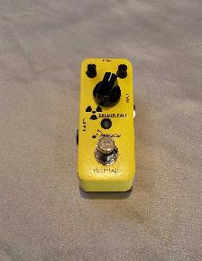 Donner Yellow Fall Guitar Pedal